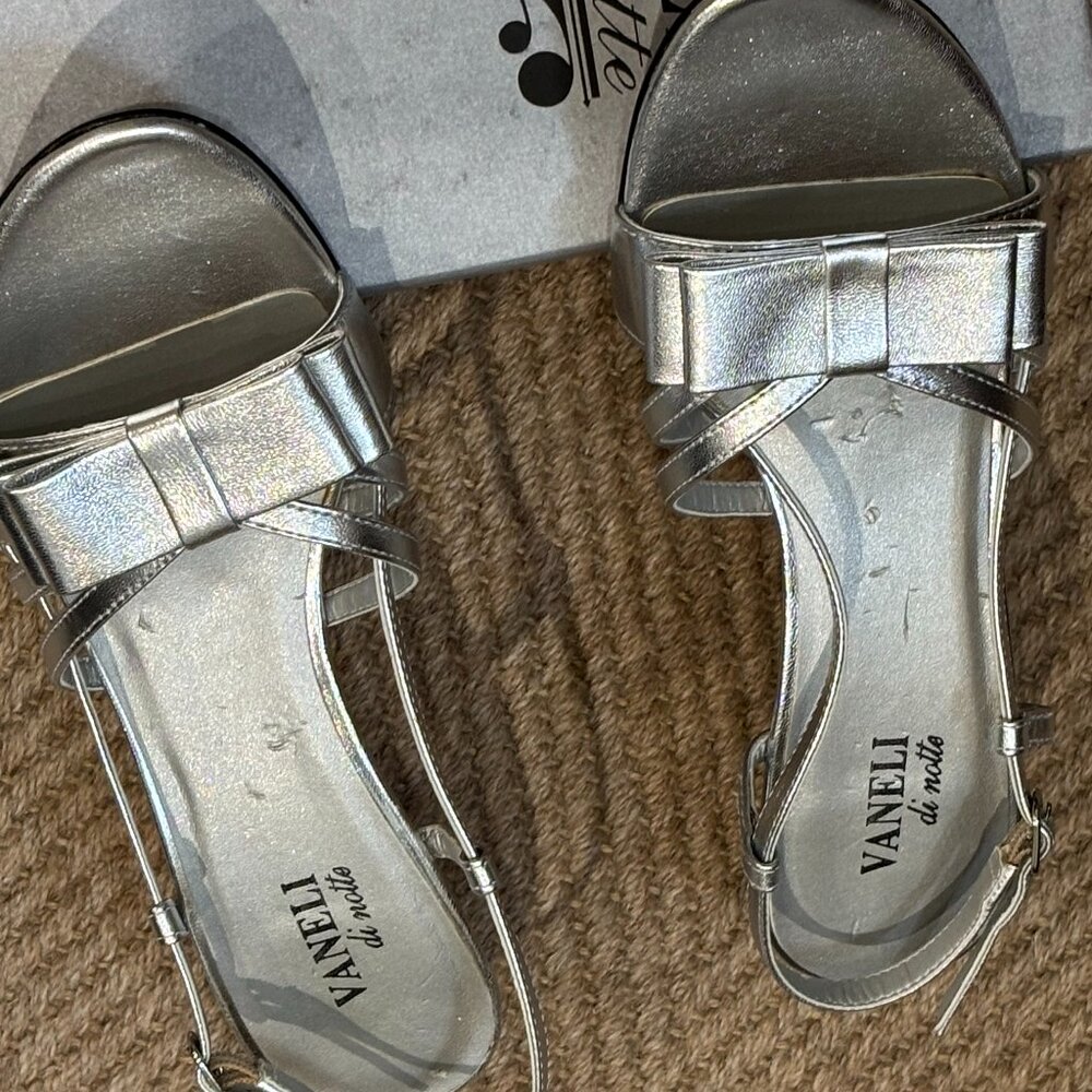 Vaneli Women's Martey Silver Slingback Sandal - Picture 9 of 16